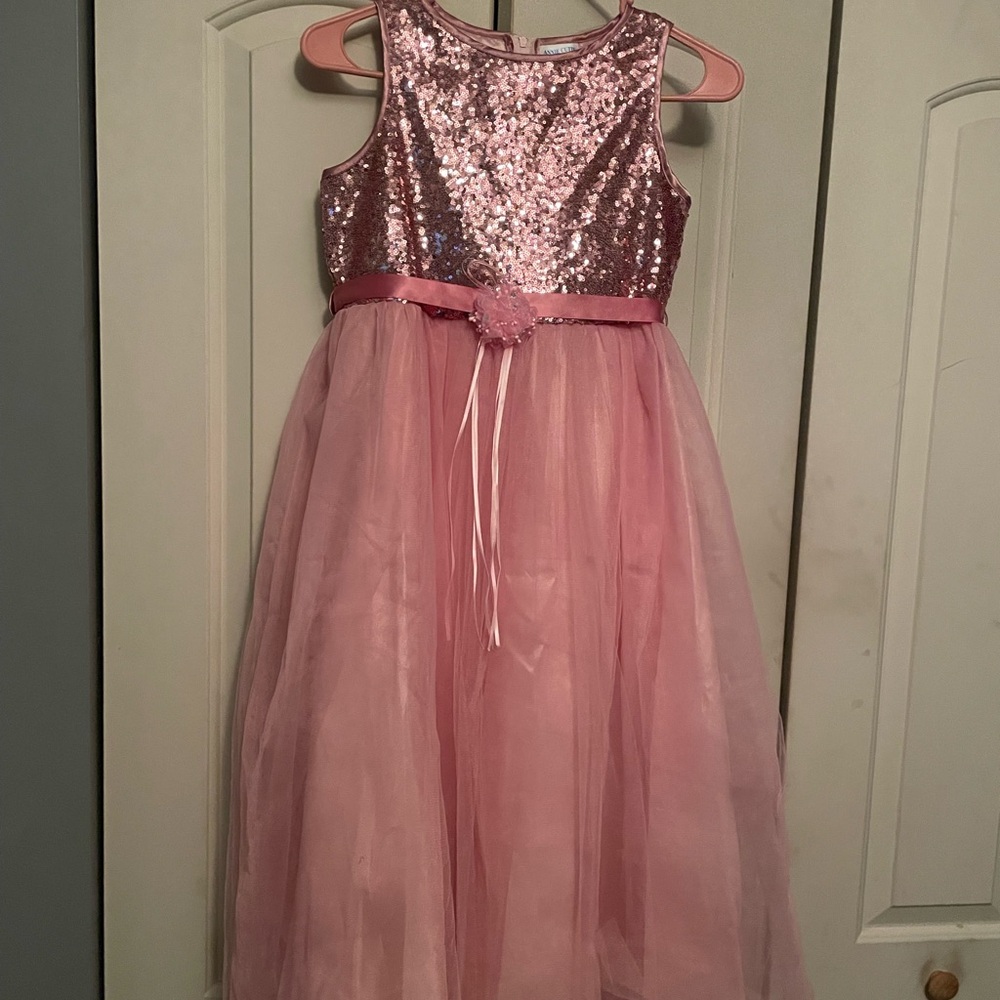 Girls Annie Cutie Pink Sequin Dress Size 12.